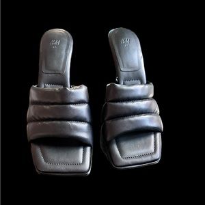 H&M Black dress shoe